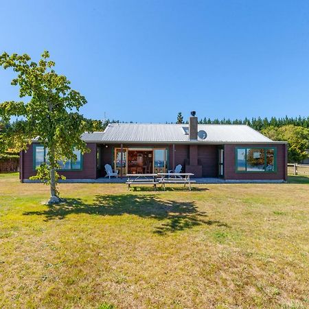 Lakeside Lodge - Tauranga Taupo Holiday Home Kuratau ภายนอก รูปภาพ